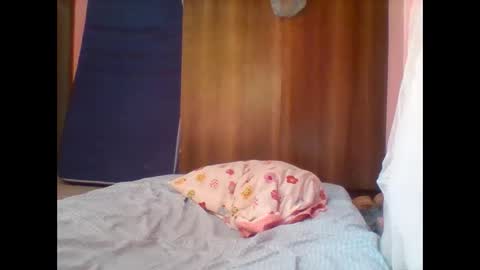 Snapshot of pretty_darya chatting on 01-06-25, 01:30 pretty_darya online show from 01-06-25, 01:30