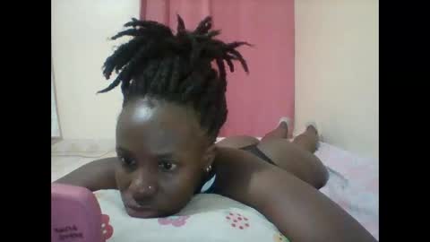 Snapshot of pretty_darya chatting on 01-17-25, 03:12 pretty_darya online show from 01-17-25, 03:12
