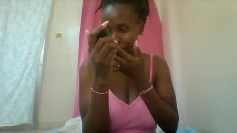 Snapshot of pretty_darya chatting on 02-06-25, 12:05 pretty_darya online show from 02-06-25, 12:05