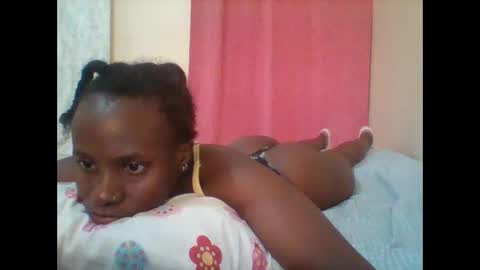 Snapshot of pretty_darya chatting on 02-18-25, 04:15 pretty_darya online show from 02-18-25, 04:15