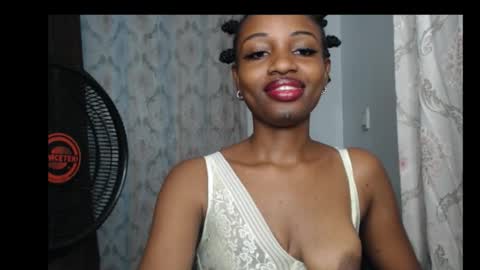 Snapshot of pretty_ebonygirl2 chatting on 02-24-26, 12:08 Pretty ebonygirl2 online show from 02-24-26, 12:08