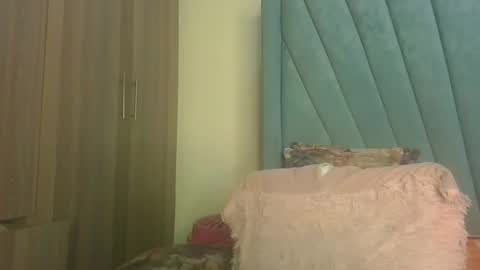 Snapshot of pretty_fel chatting on 11-08-25, 12:55 pretty_fel online show from 11-08-25, 12:55