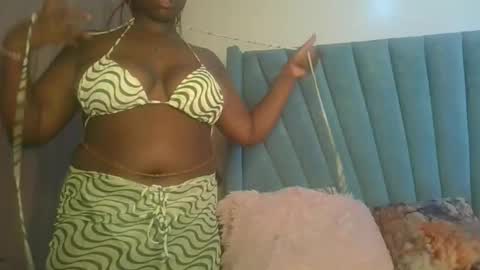 Snapshot of pretty_fel chatting on 11-09-25, 02:26 pretty_fel online show from 11-09-25, 02:26