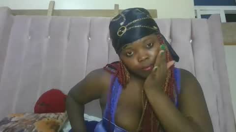 Snapshot of pretty_fel chatting on 11-18-25, 04:11 pretty_fel online show from 11-18-25, 04:11