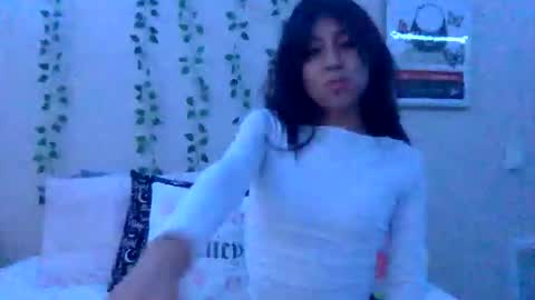 pretty_girl828687 online show from 11-11-25, 10:43