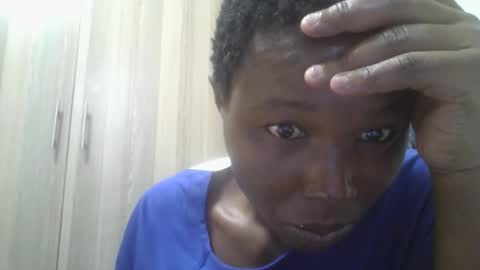 pretty_kemmy online show from 09-15-25, 05:40