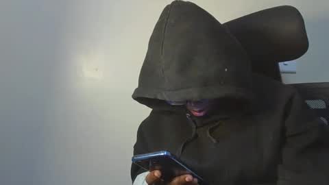 pretty_kemmy online show from 09-28-25, 06:35