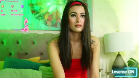 Lia online show from 12-18-25, 06:03