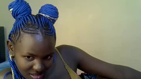 pretty_liny online show from 09-23-25, 08:56