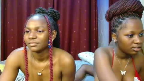 Snapshot of pretty_lioness_ chatting on 02-16-26, 03:13 Pretty online show from 02-16-26, 03:13