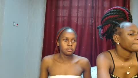 Snapshot of pretty_lioness_ chatting on 02-17-26, 03:58 Pretty online show from 02-17-26, 03:58