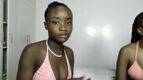 Snapshot of pretty_luv1 chatting on 12-16-25, 08:41 pretty luv1 online show from 12-16-25, 08:41