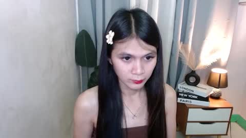 Lys online show from 09-18-25, 03:19