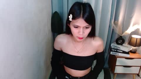 Lys online show from 09-21-25, 01:51
