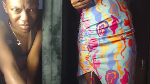 pretty_petitebody online show from 09-16-25, 07:15