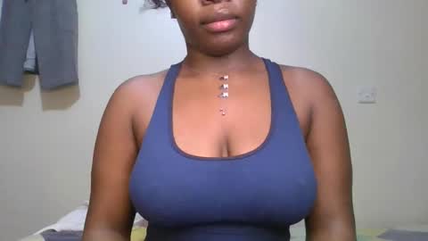 pretty_shila online show from 10-27-25, 05:06