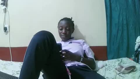 pretty_tiffany1 online show from 11-30-25, 09:30