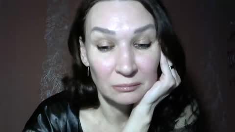 Snapshot of prettyandwild chatting on 12-23-24, 05:32 Samantha online show from 12-23-24, 05:32