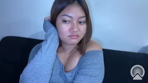 Snapshot of prettyasian123 chatting on 02-04-25, 04:08 Jam online show from 02-04-25, 04:08