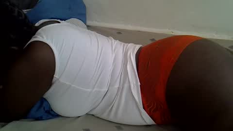 prettybooty1 online show from 12-23-25, 08:01