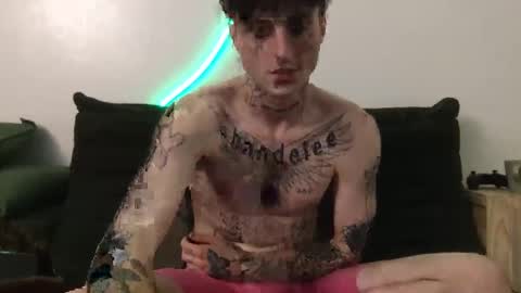 pretty boy online show from 11-14-25, 04:00