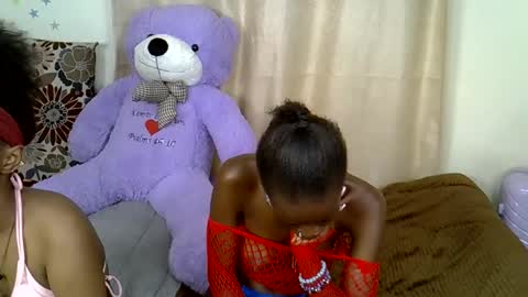 Bunny online show from 11-21-25, 12:54