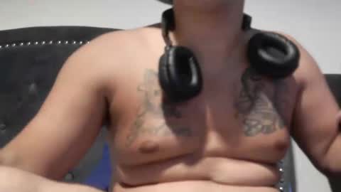 DADDYDICRICO6969 online show from 10-27-25, 06:56