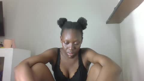 Snapshot of prettydollk chatting on 10-26-25, 10:58 prettydollk online show from 10-26-25, 10:58