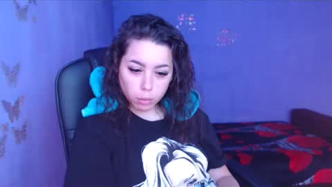 prettyjulliette online show from 12-19-24, 11:50