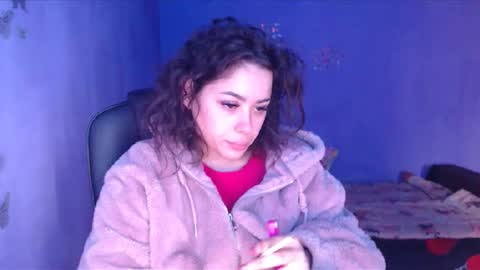 prettyjulliette online show from 01-12-25, 10:23