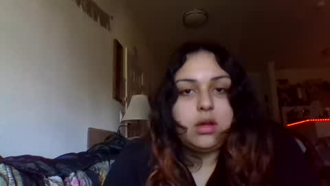 lilly333 online show from 12-28-24, 10:13