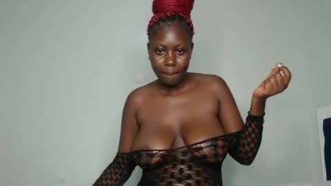 Lizzy online show from 01-08-25, 06:41