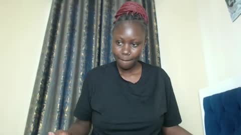 Lizzy online show from 03-06-25, 07:57