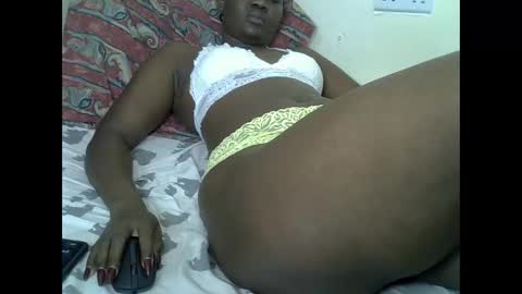 LILIAN online show from 11-10-25, 07:29