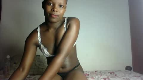 Melly online show from 02-18-25, 06:58