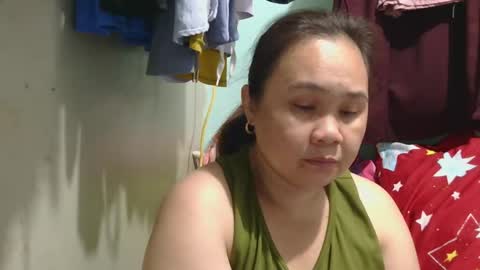 Nhing online show from 12-26-24, 01:07