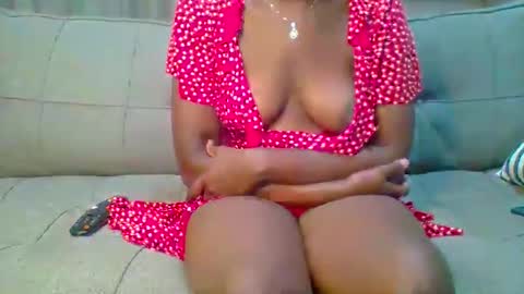 pretty queen online show from 02-11-25, 10:28