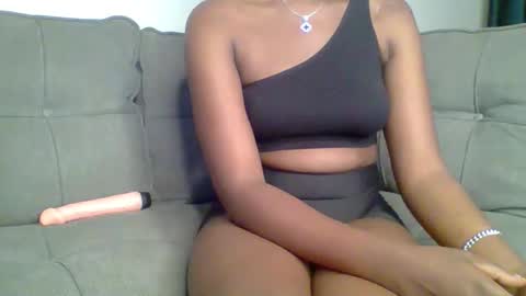 pretty queen online show from 09-29-25, 11:20