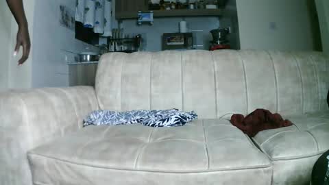 prettyreen online show from 11-05-25, 04:29