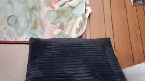 prettysolidd7 online show from 02-06-25, 11:26