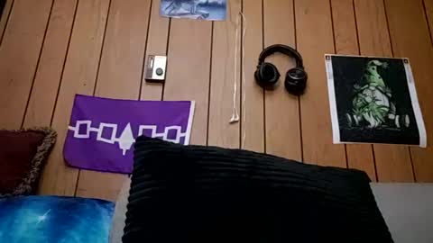 prettysolidd7 online show from 02-27-25, 10:37