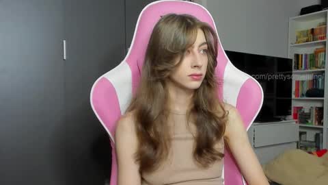 Sophie  next stream will be at Monday  i will wait you guys  online show from 10-23-25, 06:45