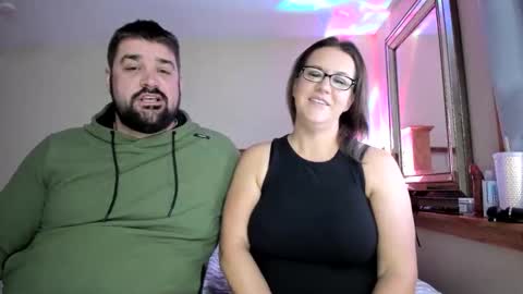 prettystarmn online show from 11-17-25, 04:07