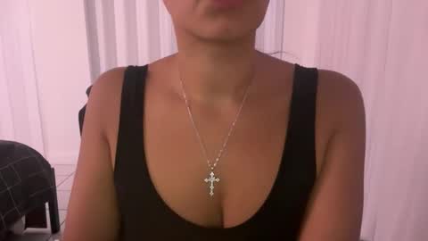 Snapshot of prettyyykittyyy22 chatting on 10-24-25, 04:42 prettyyykittyyy22 online show from 10-24-25, 04:42