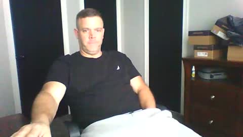 Snapshot of primetimeride chatting on 11-17-25, 08:03 primetimeride online show from 11-17-25, 08:03