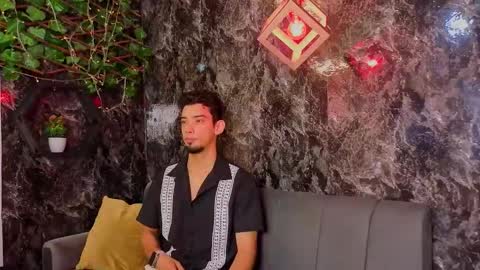 prince_arthur77 online show from 02-19-26, 02:24