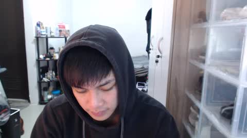 Snapshot of princeadrianx chatting on 01-16-25, 10:42 Prince Adrian online show from 01-16-25, 10:42