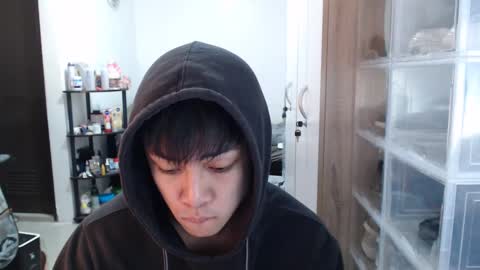 Snapshot of princeadrianx chatting on 01-21-25, 03:10 Prince Adrian online show from 01-21-25, 03:10