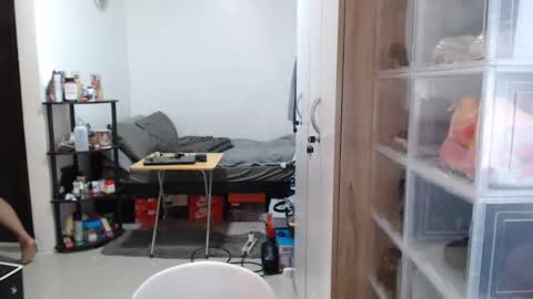 Snapshot of princeadrianx chatting on 02-08-25, 09:24 Prince Adrian online show from 02-08-25, 09:24