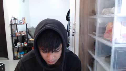 Snapshot of princeadrianx chatting on 02-10-25, 05:30 Prince Adrian online show from 02-10-25, 05:30
